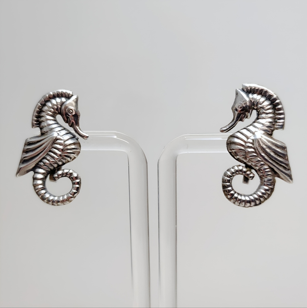 Vintage Antique MEXICO Sterling Silver Seahorse Screwback Earrings - Picture 8 of 8